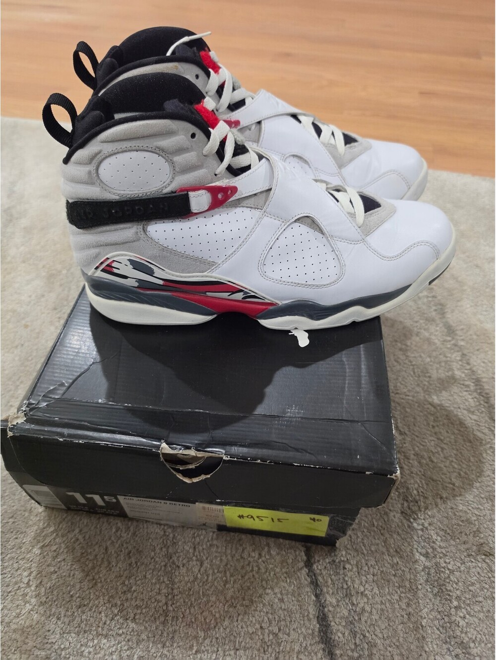 Jordan 8 Bugs Bunny Size 11.5 Super Clean